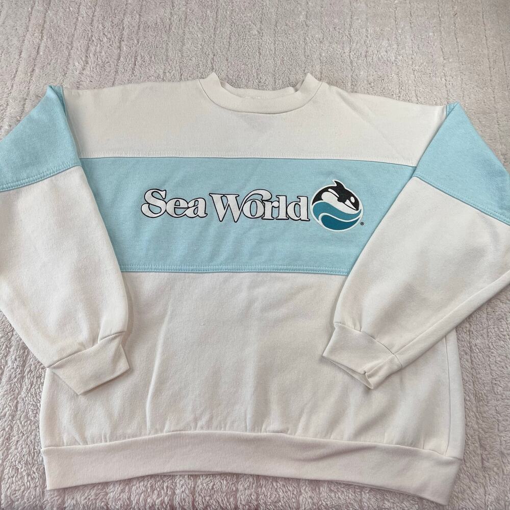 Pacific Playwear Sea World Vintage Sea World Sweatshirt women's size Large USA
